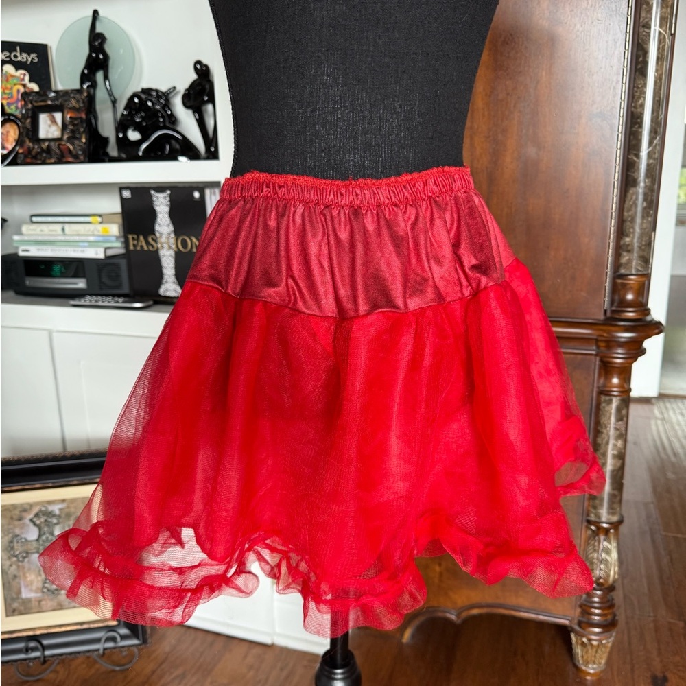 Halloween Women's‎ Red Tulle Mini Petticoat